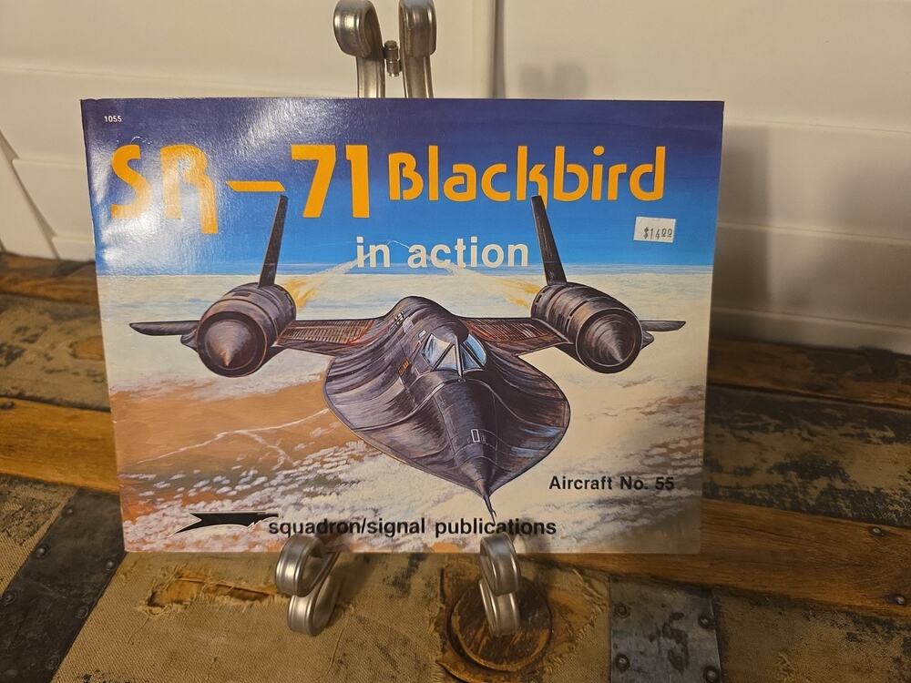 Squadron Signal Publications Aircraft No 55 SR-71 Blackbird in Action
